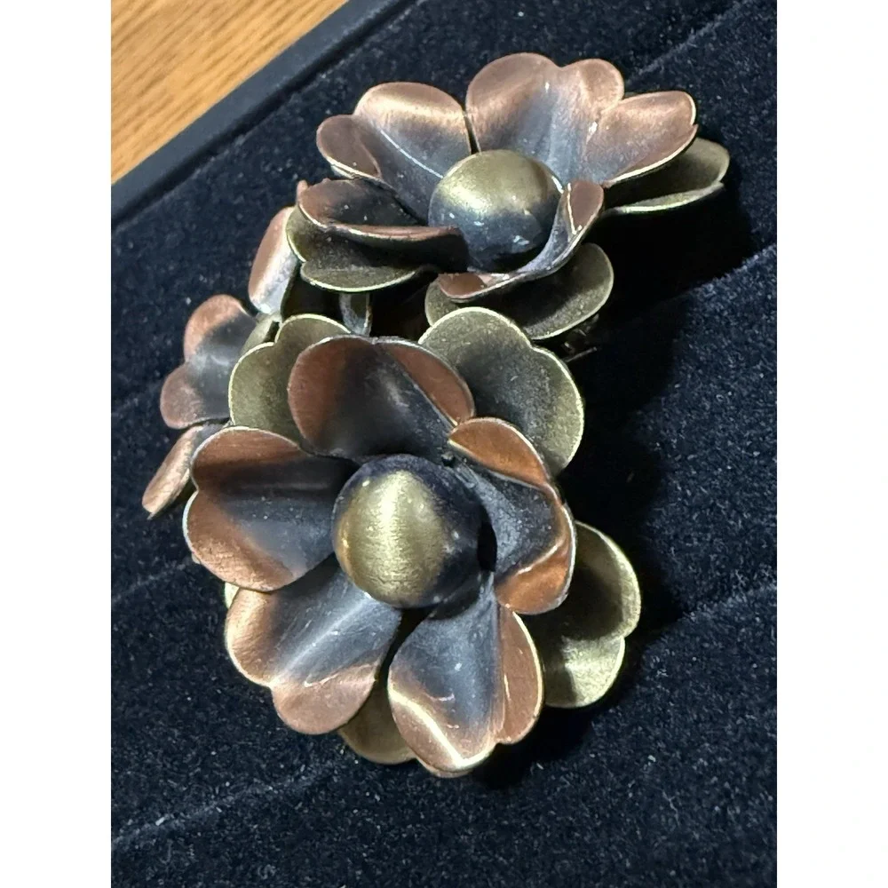 Vintage Unsigned Brooch Copper Brass 3 Flowers Large Artisan Made Pin